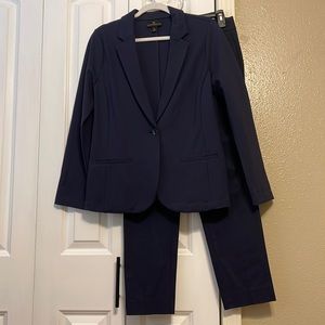 Worthington pant suit